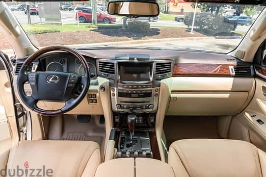 Lexus LX 570 2010 3