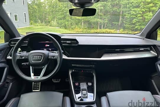 Audi R 2023 RS3 1