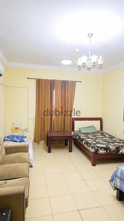bed space available for girls near al mansoura metro station