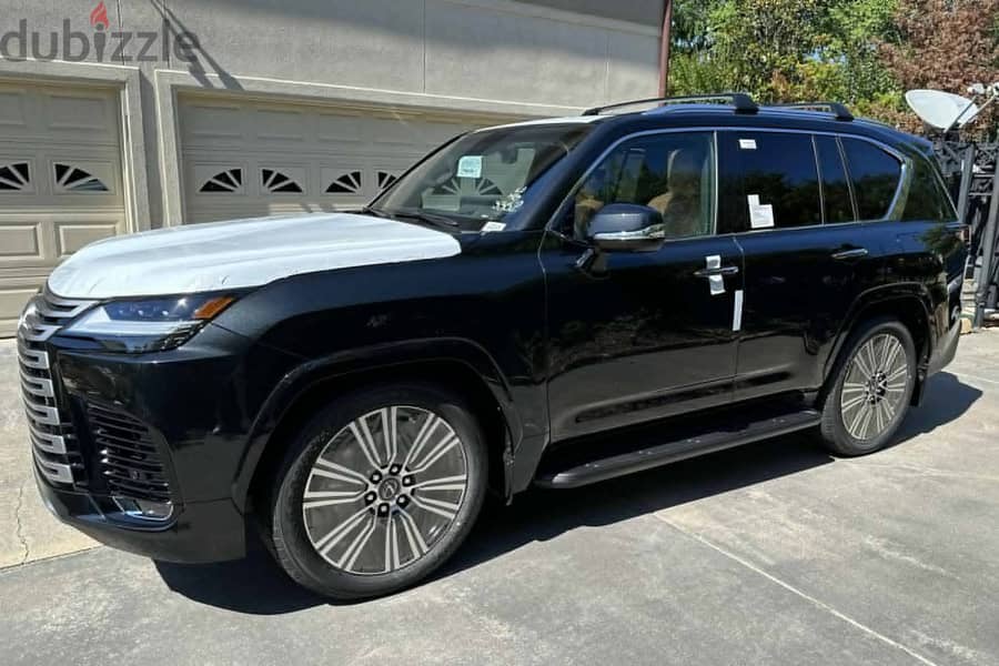 Lexus LX 600 2023 Luxury 1
