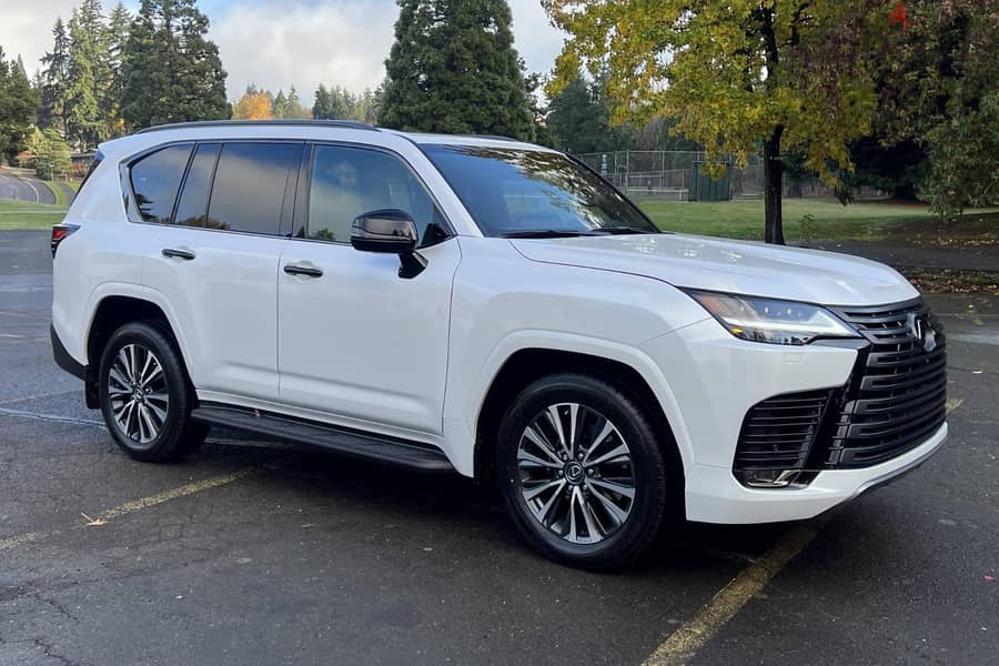 Lexus LX 600 2022  Premium 4