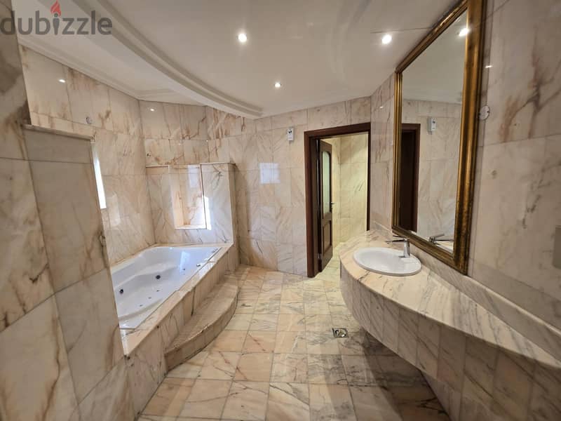 Premium Administration Villa For Rent 13