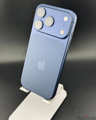 Apple iPhone 17 Pro 256GB Unlocked Blue 100% Battery Health Good Condi