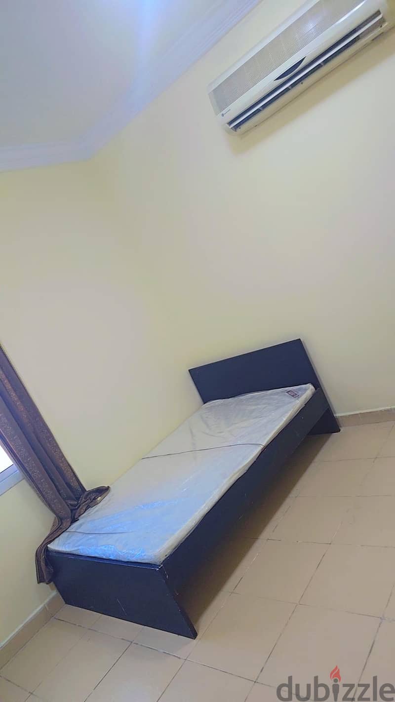 females bed space available al mansoura 2