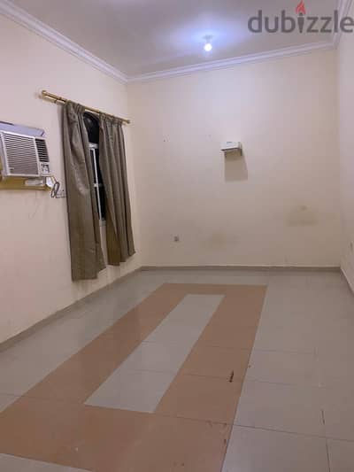 family Room for rent in Al wakhra