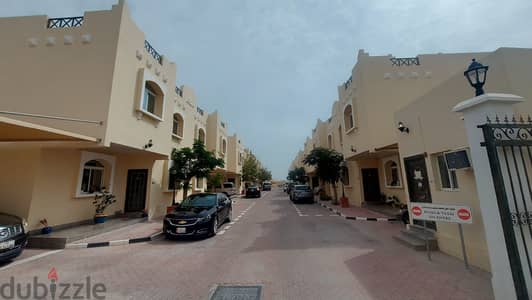 Villa for rent in prestigious family compound. Azghawi no commission