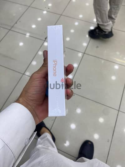 Apple - iPhone 13