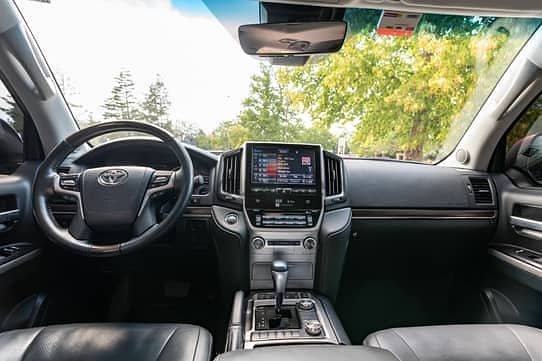 Toyota Land Cruiser 2021 3