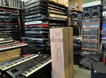 Korg PA5X 76 Key keyboard PA5X76 Workstation /Arranger PA 5X New in st