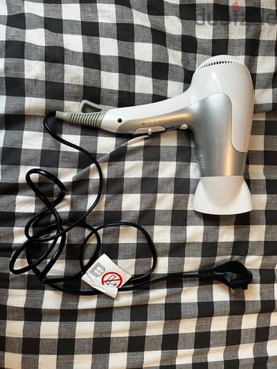 Braun Blow drier