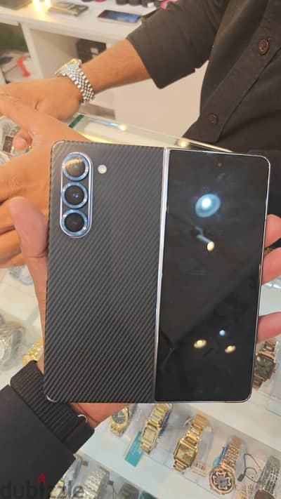 Samsung Z Fold 5