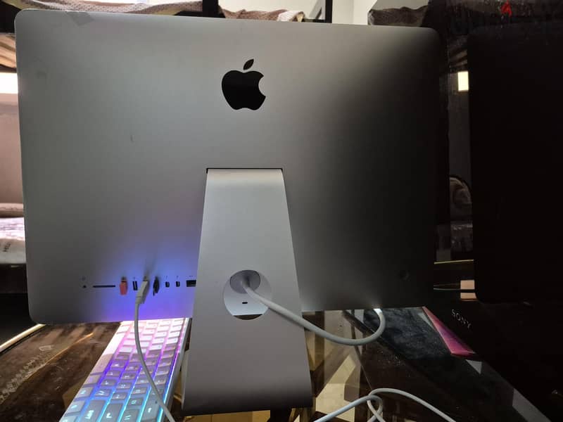 Imac 21.5 inch 1