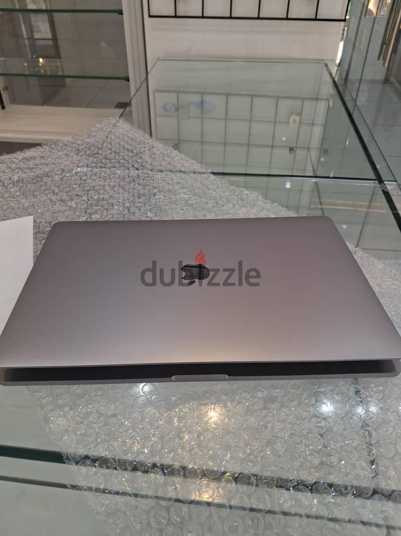 Apple macbook pro 2019 Touch bar 4