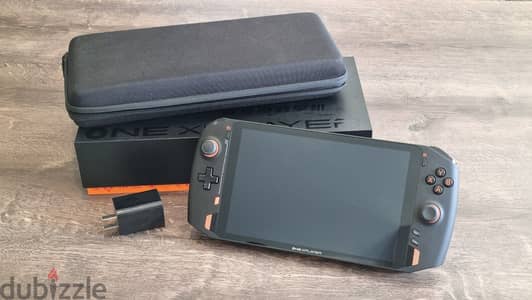 Onexplayer 1S 1TB SSD 16GB RAM Keyboard and Case