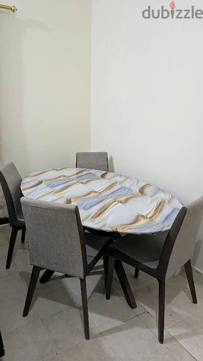 Dining Table Set for Sale