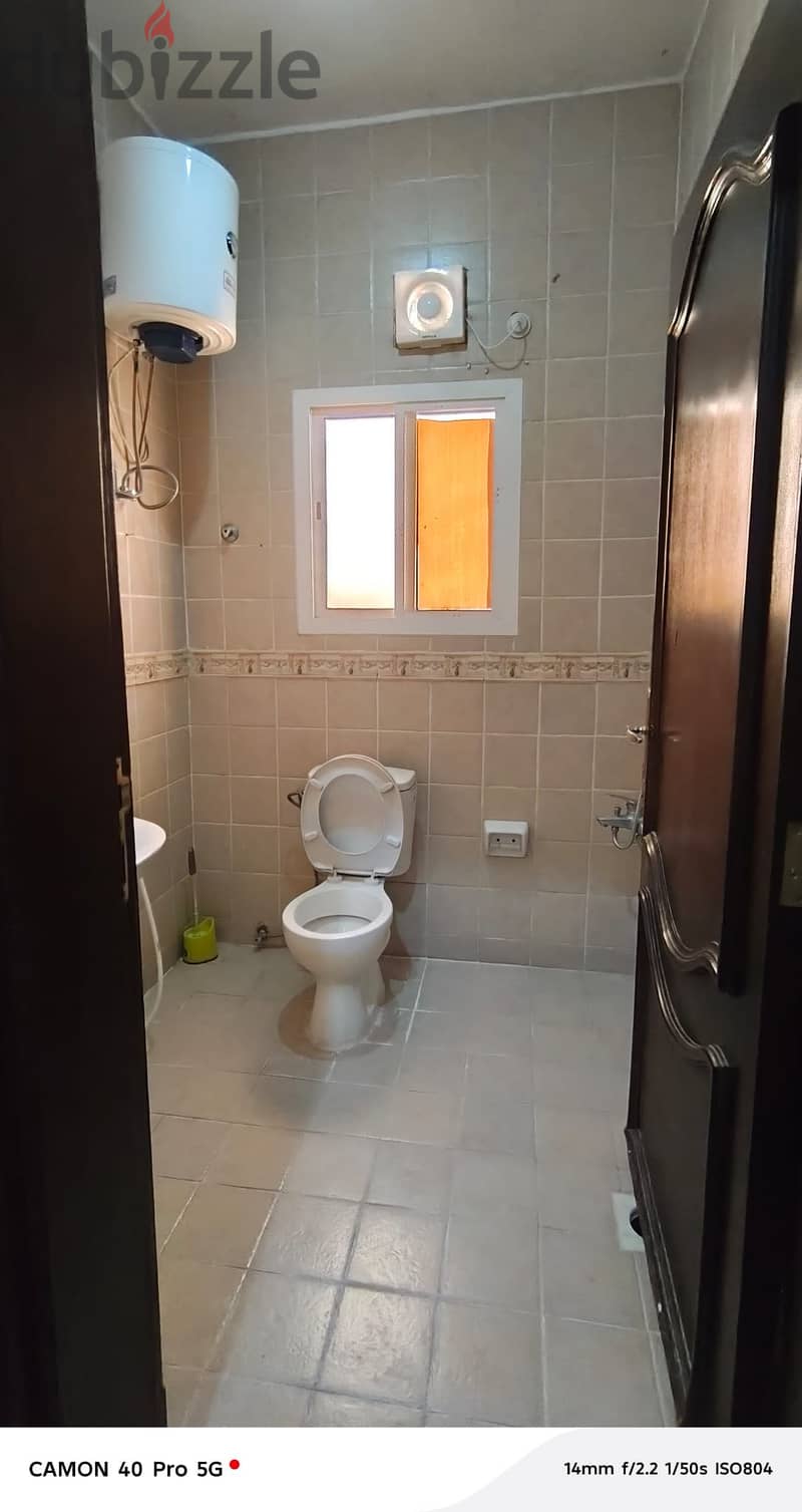 1bhk available lulu back from nov 1 2