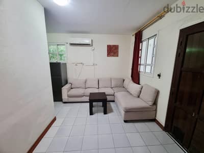 Al Dafnah area FF 1 BHK