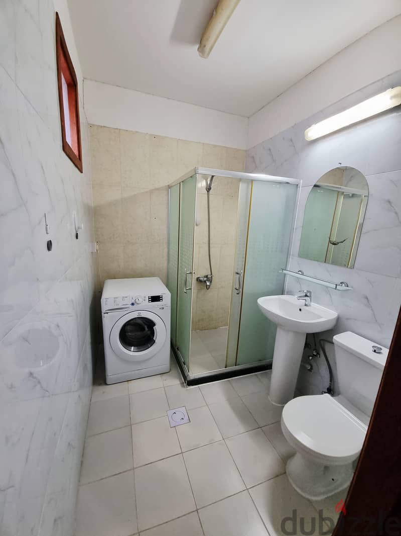 Al Dafnah area FF 1 BHK 7