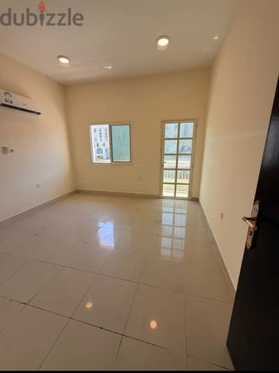One month free, 3 bhk apartment flat with balcony for family ,, ready