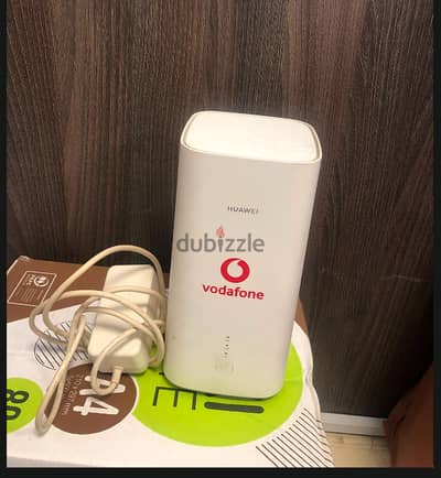 Selling a Huawei 5G Router (Vodafone branded)
