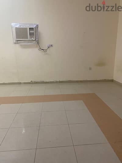 alwakrah faimly room for rent