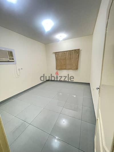 family room avilable for rent