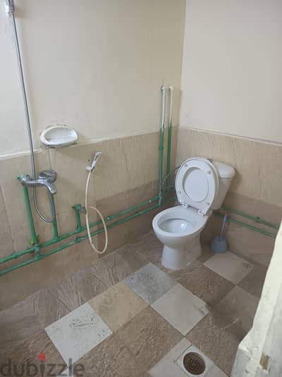 STUDIO ROOM BEHIND RETAIL MART. AL WAKRAH.