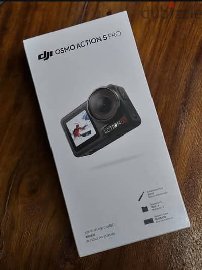 DJI Osmo Action 5 pro Adventure combo