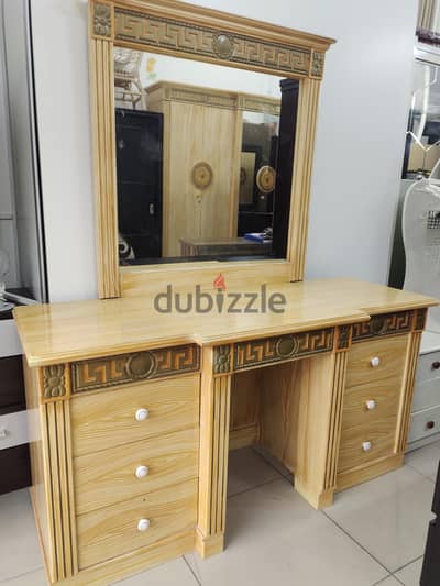 drasing table for sale