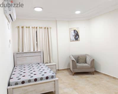 Male Executive Bachelor Room Available