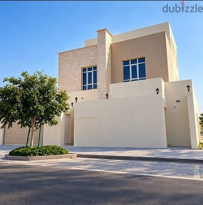 LUXURY VILLA 7 MASTER BDR | DRIVER ROOM | ELEVATOR