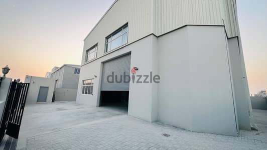Brand New 750 Food Store 6 Room For Rent
