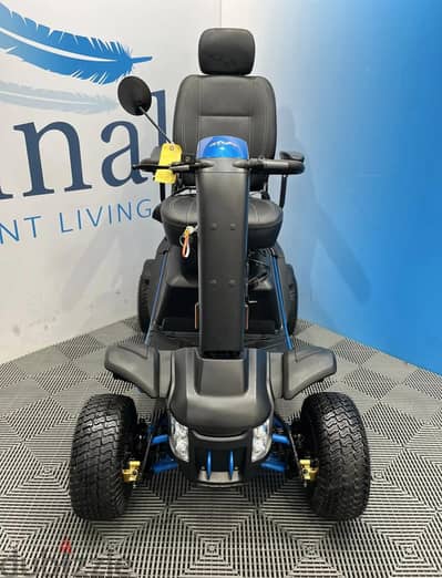 IN STOCK — NEW BAJA WRANGLER 2 | 4-WHEEL HEAVY-DUTY MOBILITY SCOOTER
