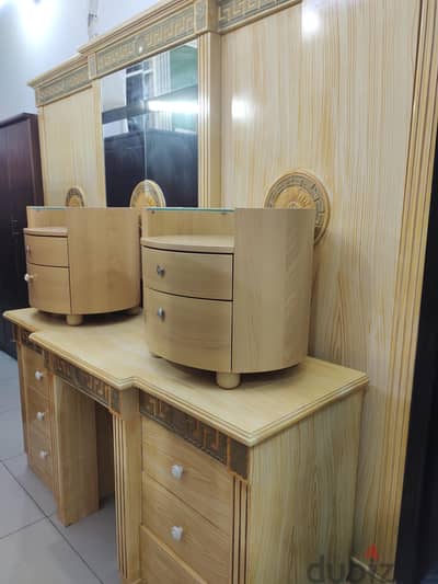 King size bedroom set for sale