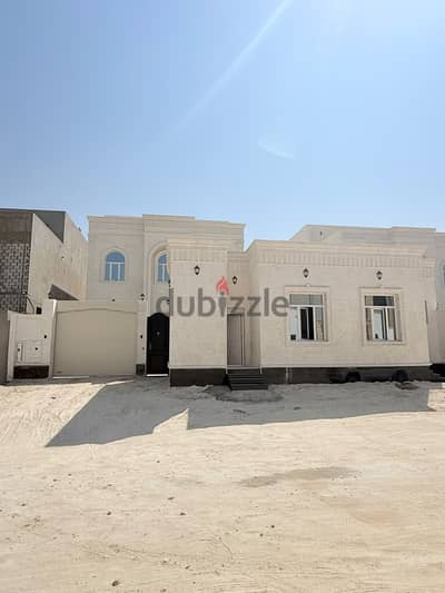 LUXURY VILLA 8 MASTER BDR HIGH QUALITY FINISHING
