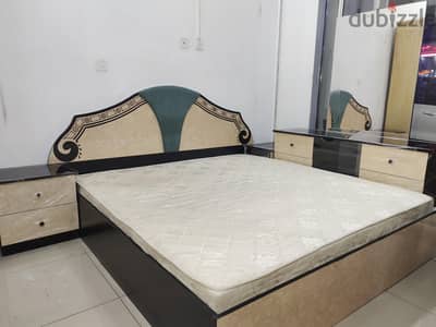 King size bedroom set for sale