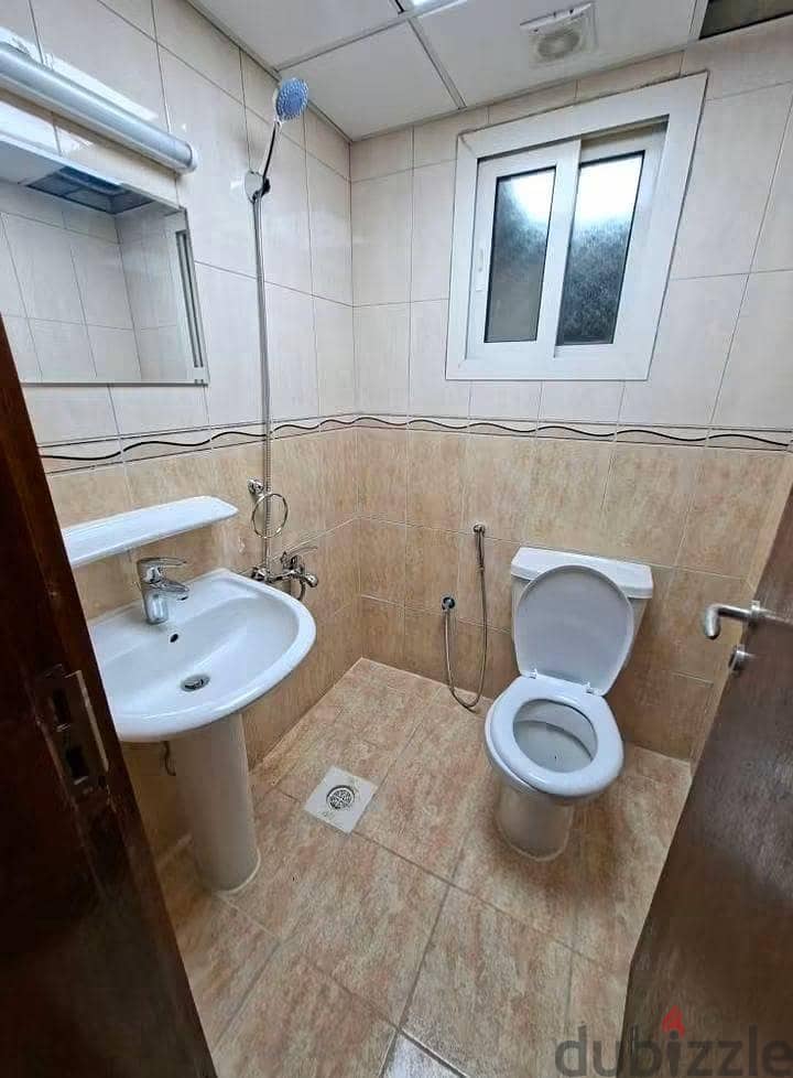Male Executive Bachelor Room 19