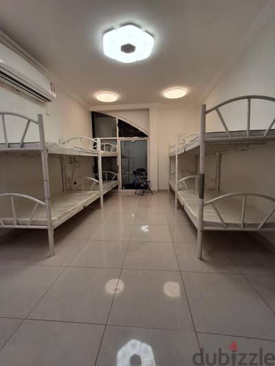 Male And female bed spce Available
