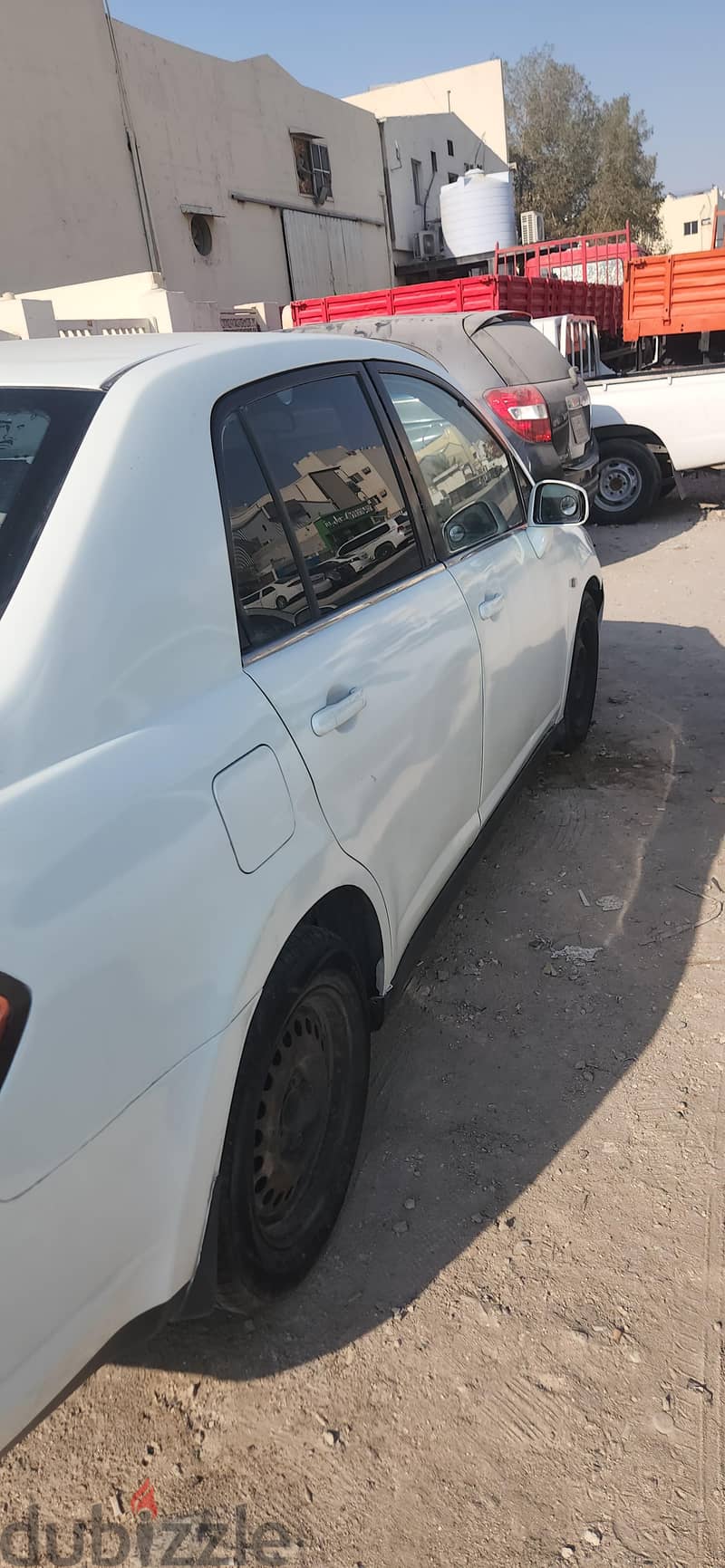 Nissan Taida 2009 4