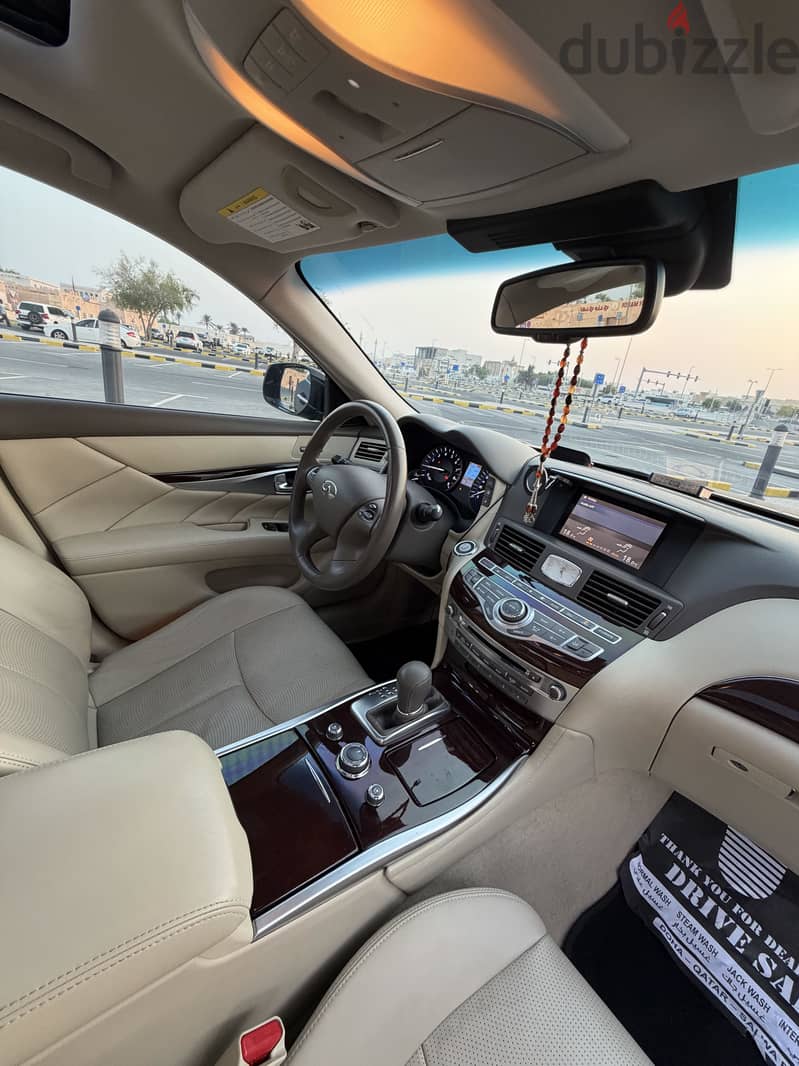 Infiniti Q70 2016 9