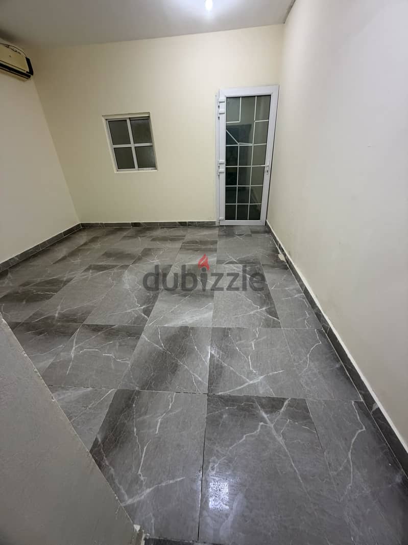 Family room for rent Al Wakrah studio qr 1400 / 1 bhk 2400/ 2 bhk 3300 4