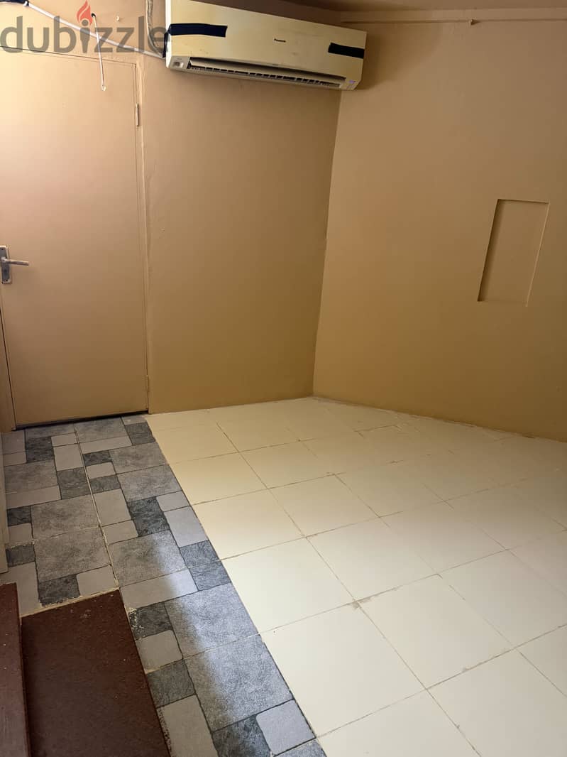 Family room for rent Al Wakrah studio qr 1400 / 1 bhk 2400/ 2 bhk 3300 9
