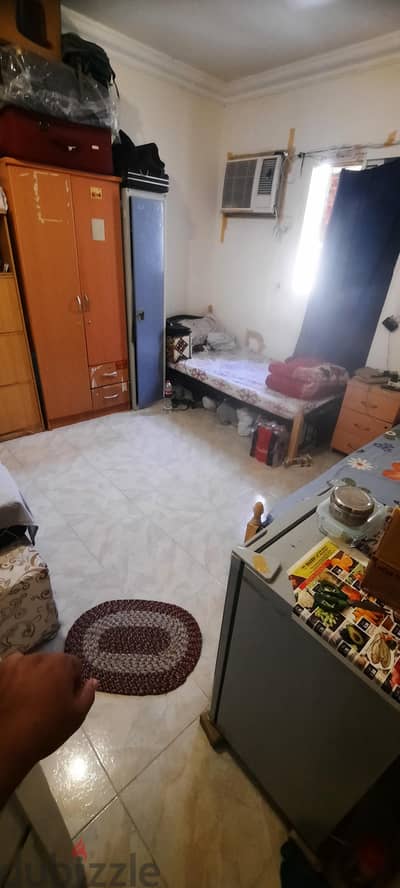 fully furnished bed space available for temporary