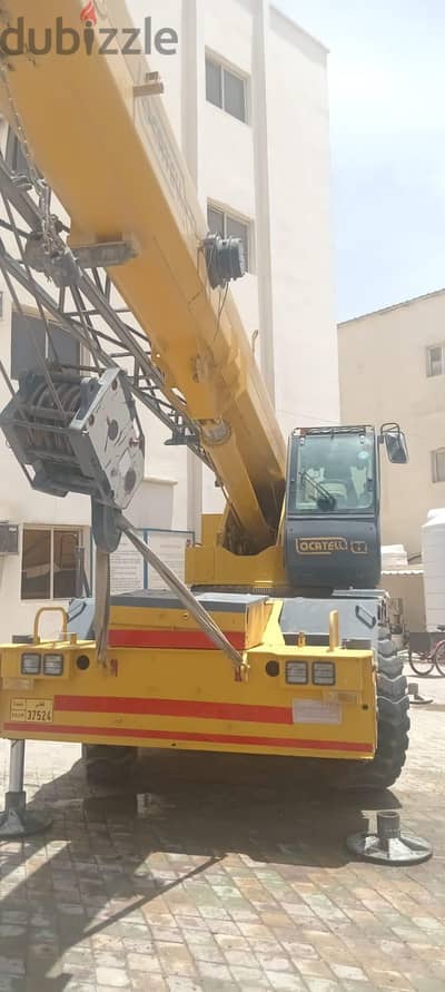 LOCATELLI MOBILE CRANE 35 TON 2009
