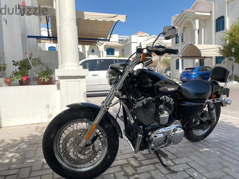 2017 black harley sportster going cheap only 5k km done valid istemara 3