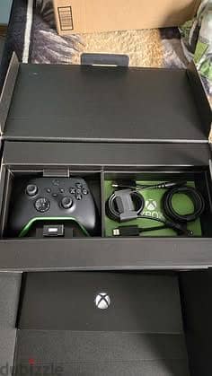 BRAND NEW MICROSOFT XBOX SERIES X 1TB NOW AVAILABLE!!! 1