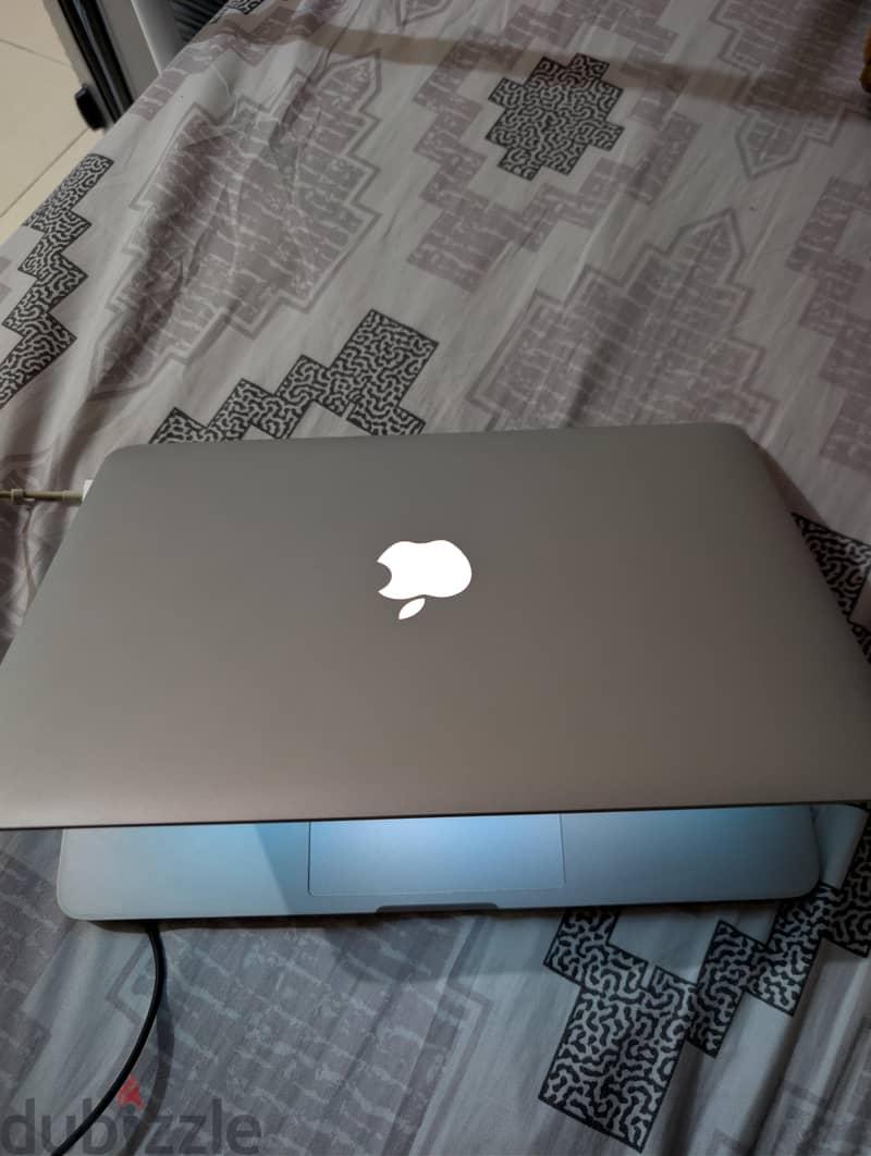 MacBook pro 13.3 inch Retina (2014-2015) 2