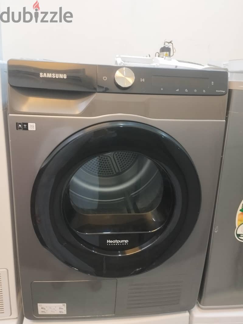 Samsung 9kg Wi-fi heat pump model dryer for sale Clean perfect item 4