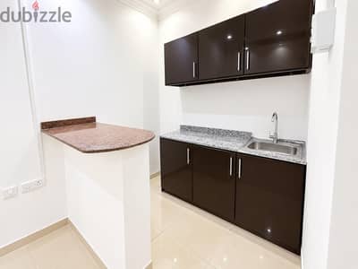 family Room for rent in Al khuruyaitiat