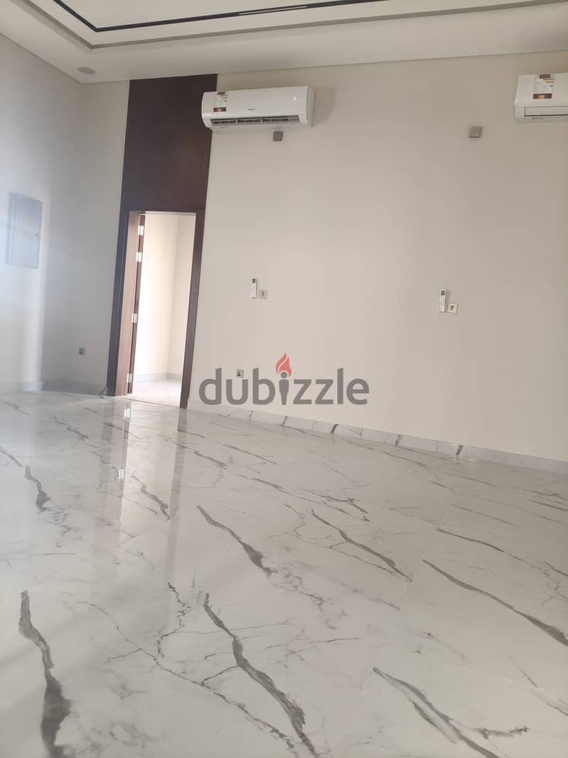 SPECIAL VILLA 7 BDR FULLY RENOVATED ANNEX MAJLIS 14